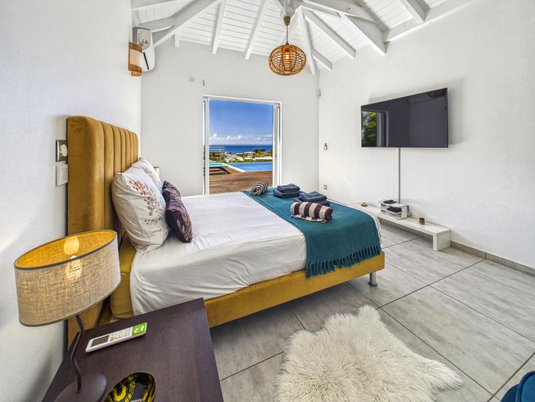 16. A louer villa avec piscine et vue mer St François Guadeloupe
